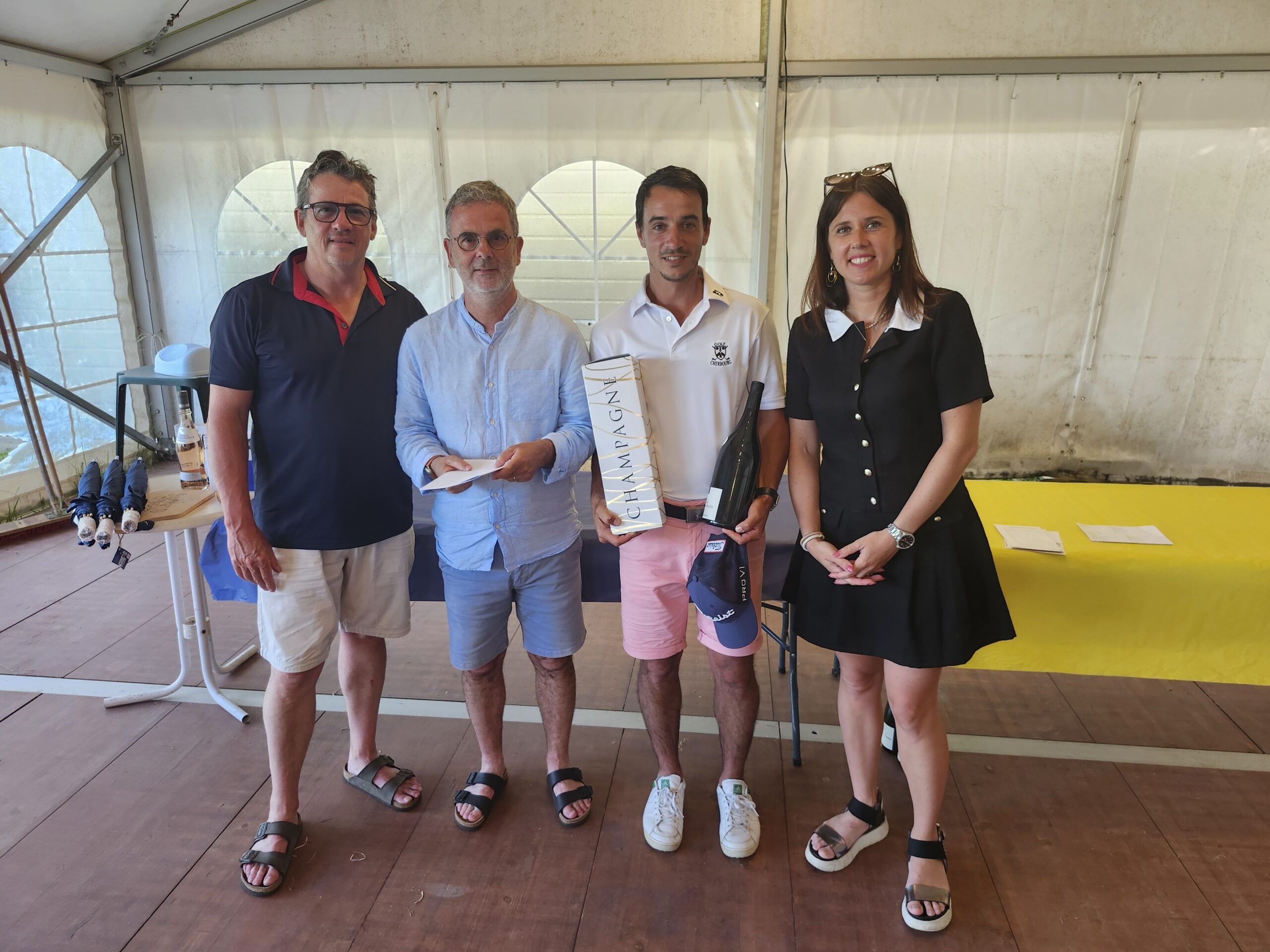 Coupe Delplast – Les chouettes menuisiers 2026. Sous le soleil.
